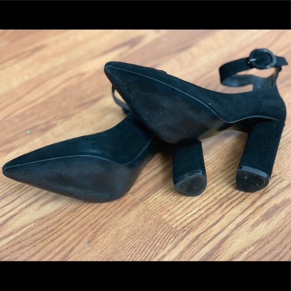 Kendall + Kylie Gloria Black Suede Heels - Picture 5 of 6